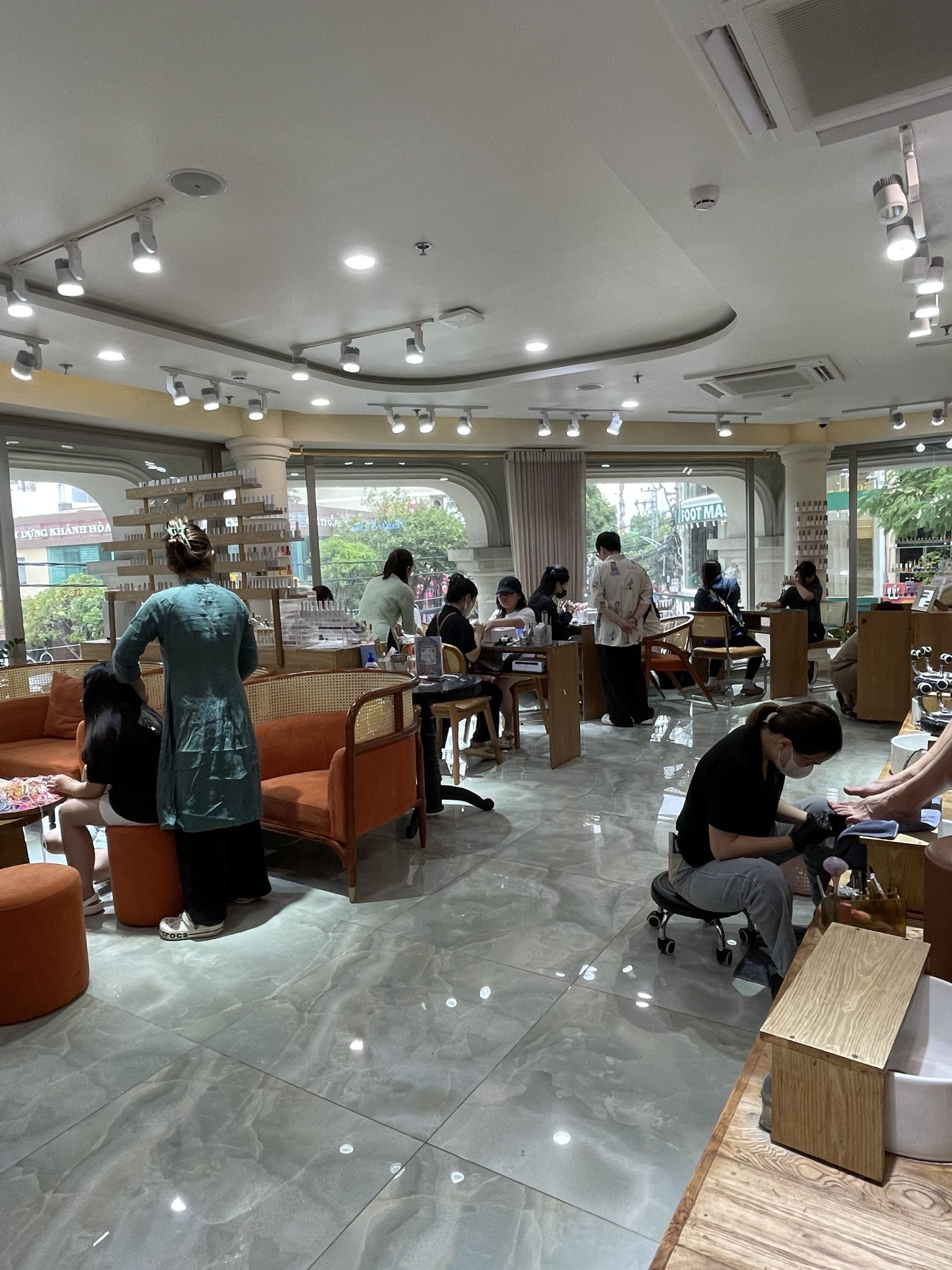 Professional nail technician creating Nail Art at Mahami Spa Nha Trang